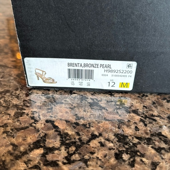 Naturalizer Brenta bronze pearl 3” slingback strappy heel NIB 12M - Picture 9 of 10